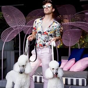 Meet your Posher, Sam